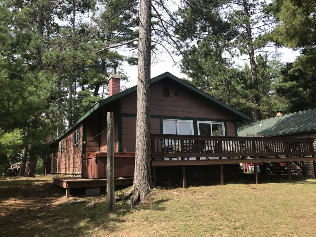 The Knotty Pine Resort On beautiful Lake Minocqua